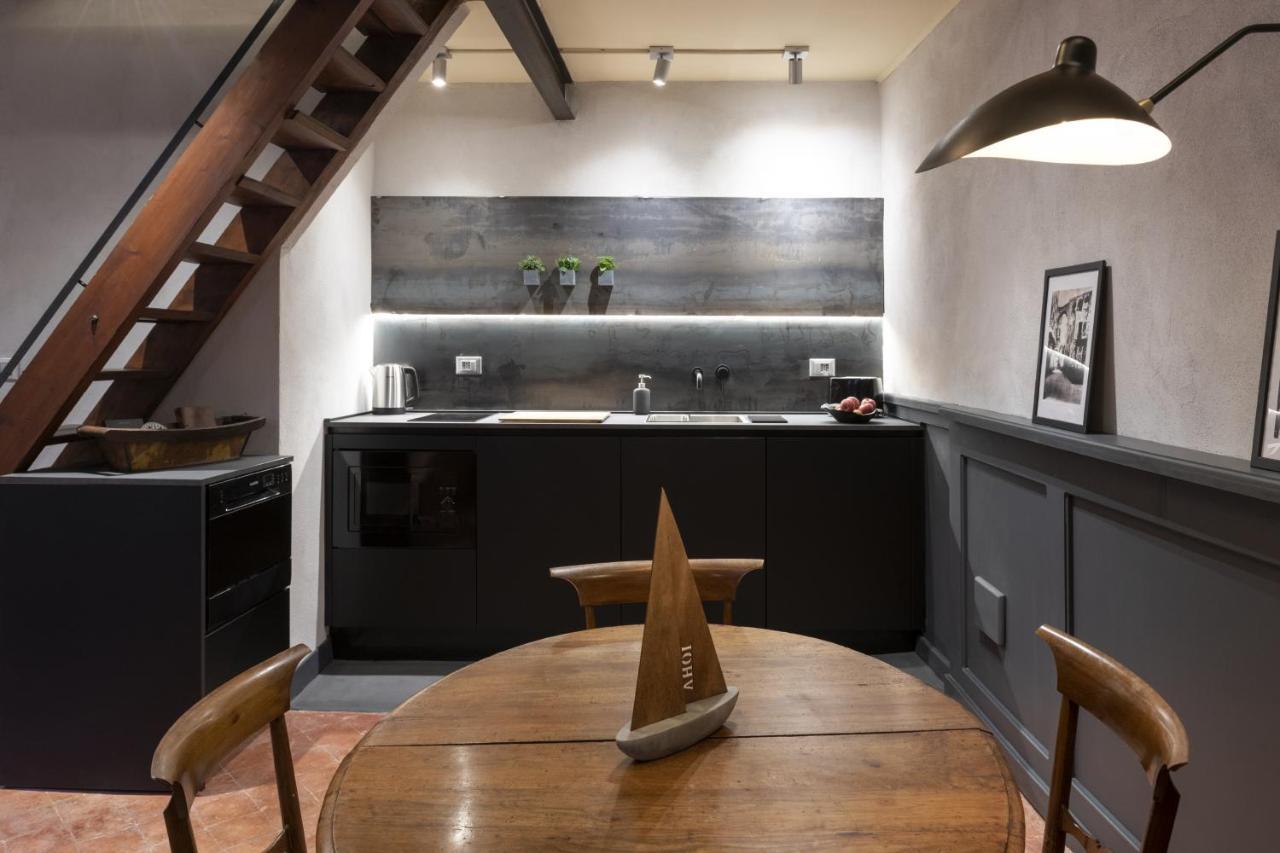 Instaura Apartments Genoa Bagian luar foto